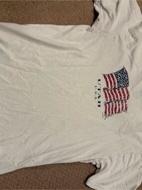 White Utah U.S.A. T-Shirt with American Flag Graphic